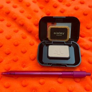 Vintage new Sisley mini press powder
